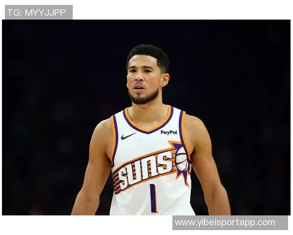 拼尽全力却憾负雷霆布克强调总结经验与团队精神的重要性 拼尽全力却憾负雷霆布克强调总结经验与团队精神的重要性